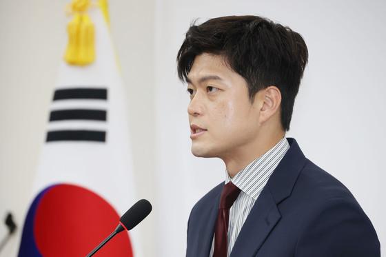 '국힘 "'불법 정치자금' 김민석·'부동산 투기' 이한주…좌파 이중성 보여줘" 